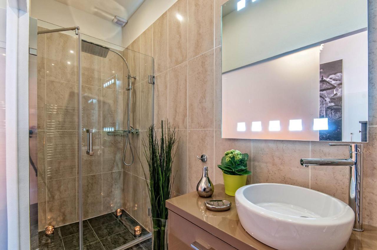 בודפשט Luxury Paulay Street Apartment מראה חיצוני תמונה